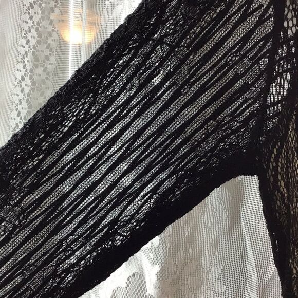 Charlotte Russe Long Sleeve Lace Bodysuit Size M - Picture 8 of 16